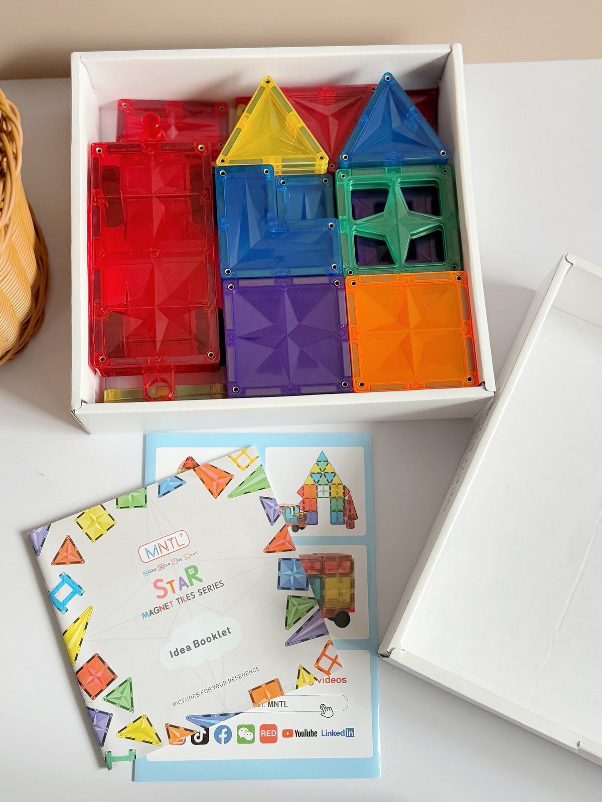 The Magnetic Tiles Building Blocks –Advanced Set, STEM Toys for 3+ Year Birthday & Christmas (62 pcs) with Car